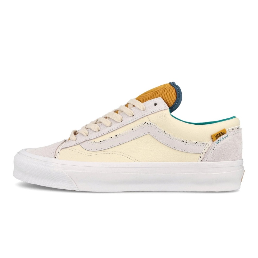 Vans
OG Style 36 UL LX 'Devil's details’
Brand new - Picture 11 of 13